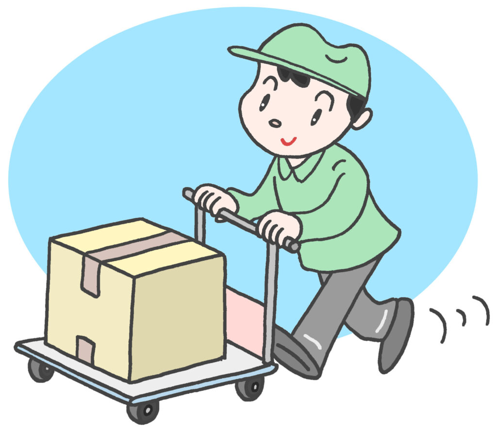 台車を動かす男性